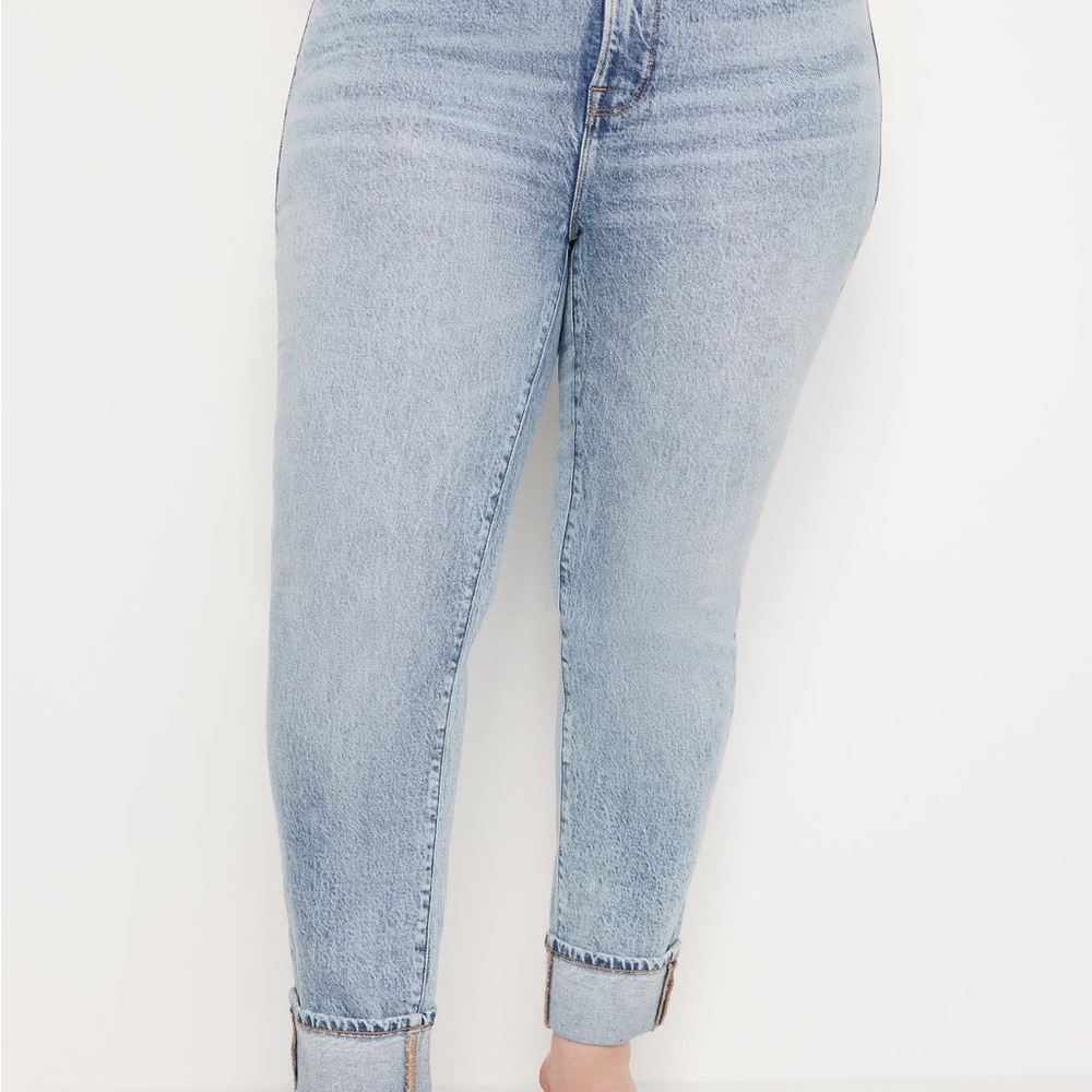 New ( SALE) Good American Good Classic Light Wash size 18
